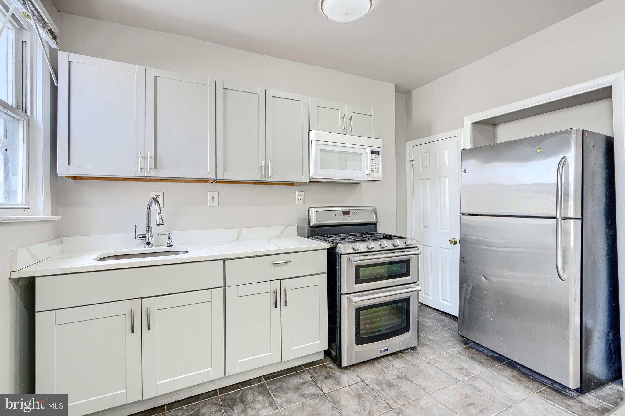 BELAIR-EDISON - Residential