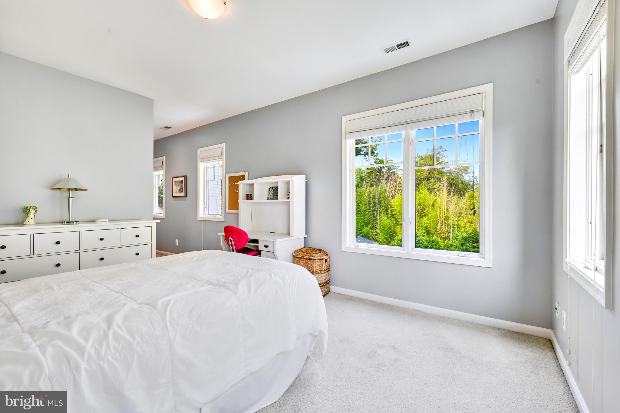 BAY RIDGE - Residential