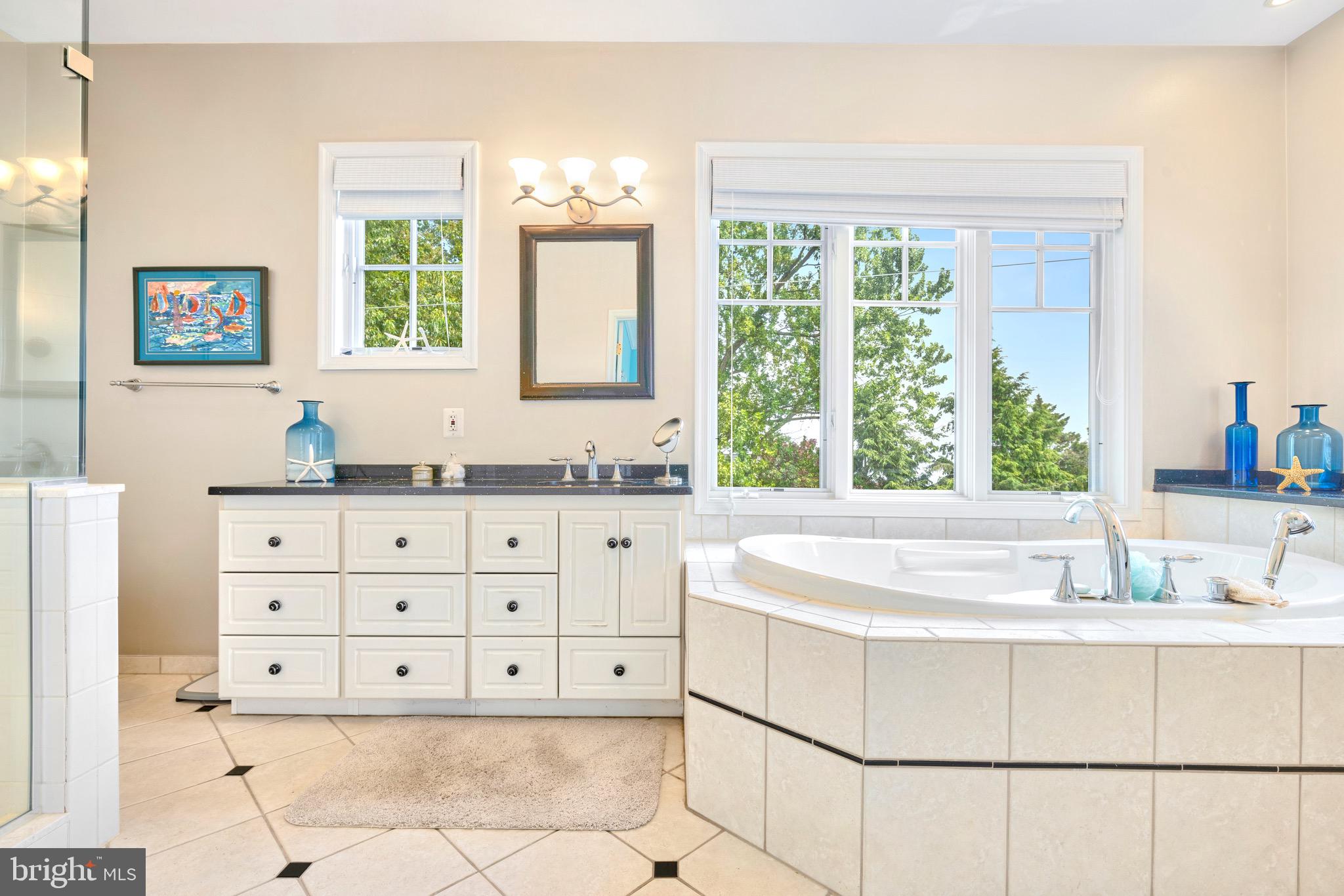 BAY RIDGE - Residential