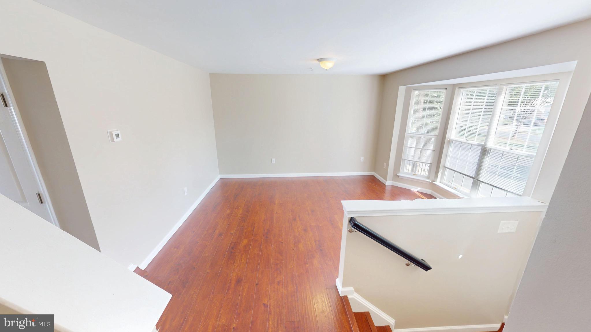 SOMERSET - Residential