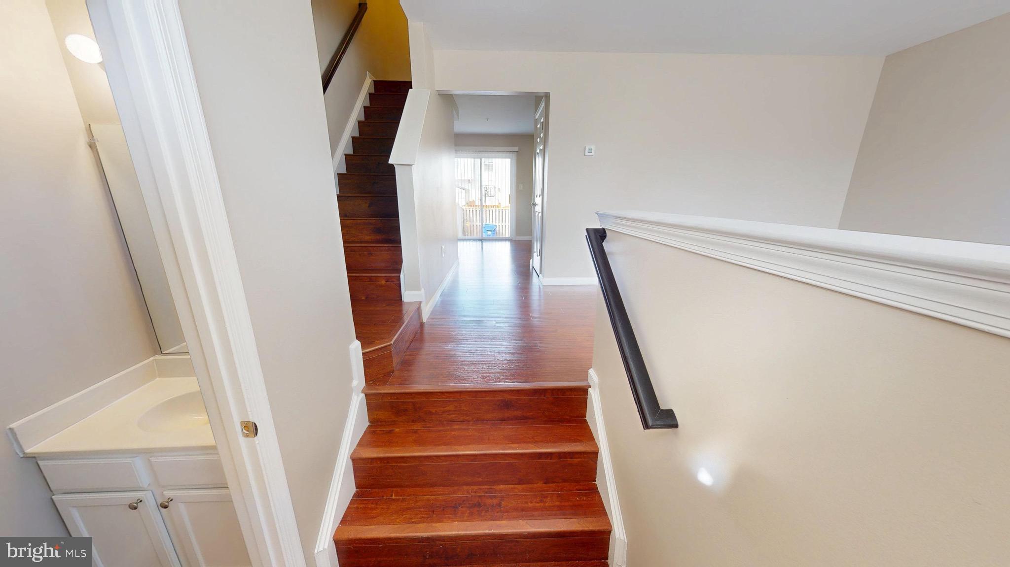 SOMERSET - Residential