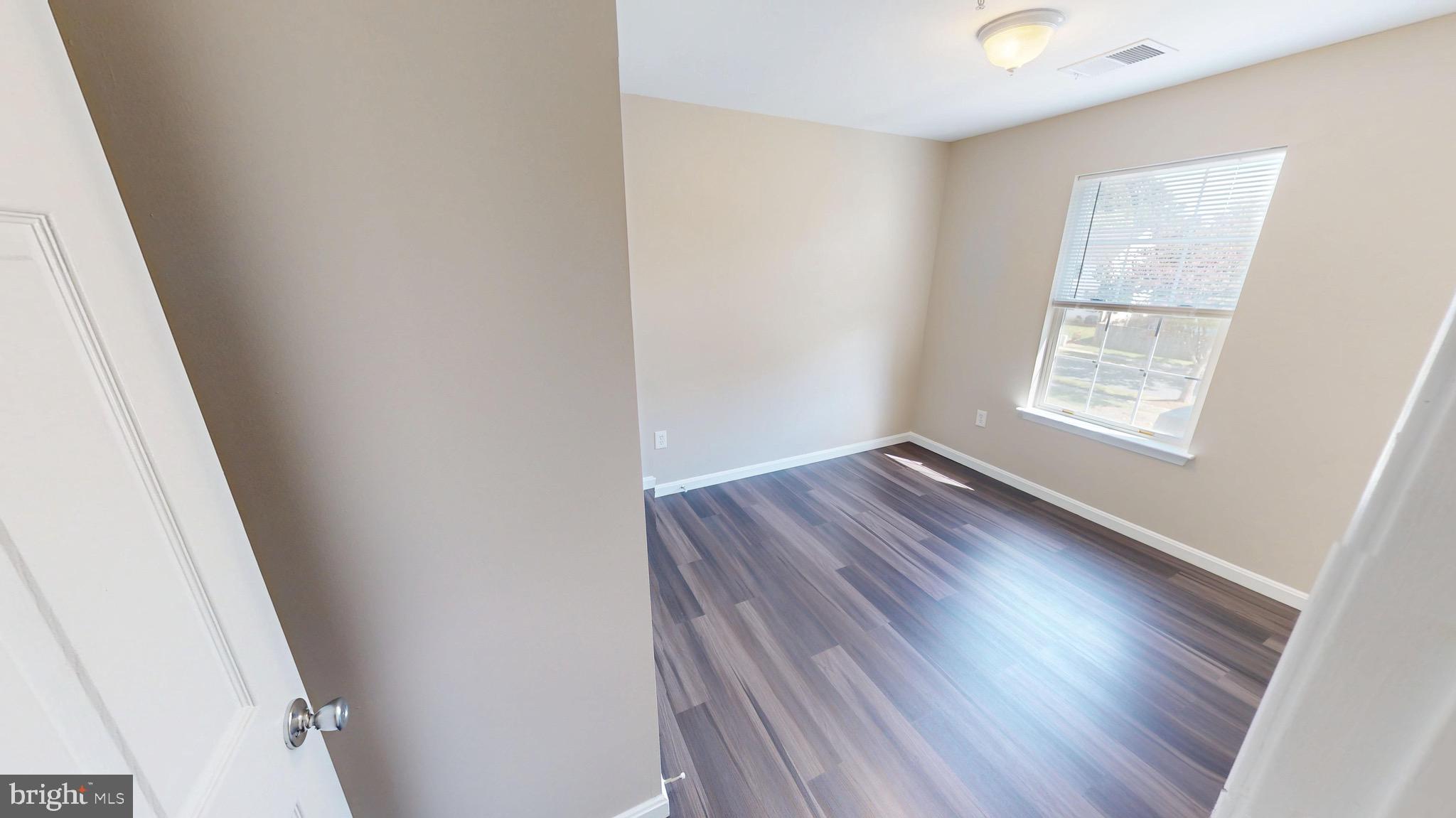 SOMERSET - Residential