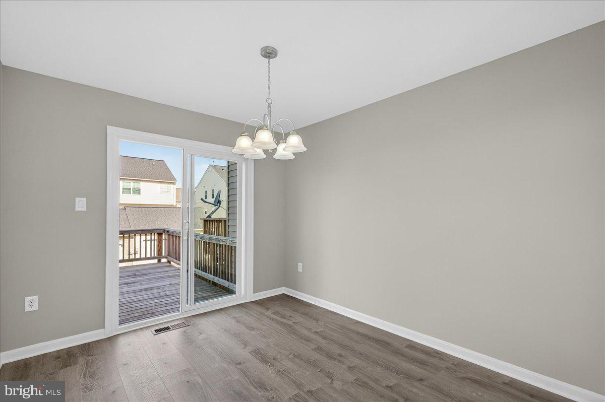 GROVEWOOD - Residential