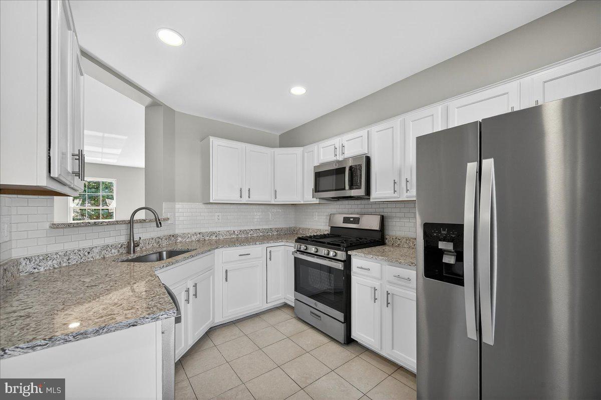 GROVEWOOD - Residential