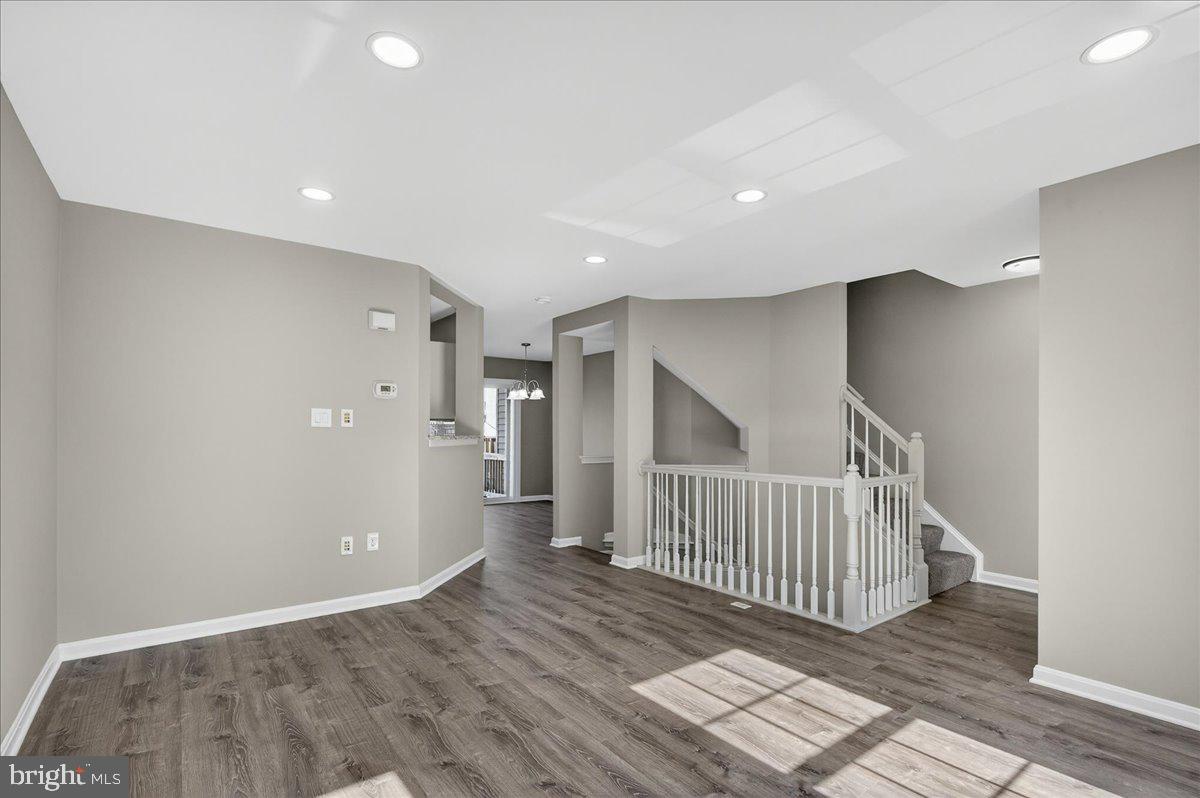 GROVEWOOD - Residential