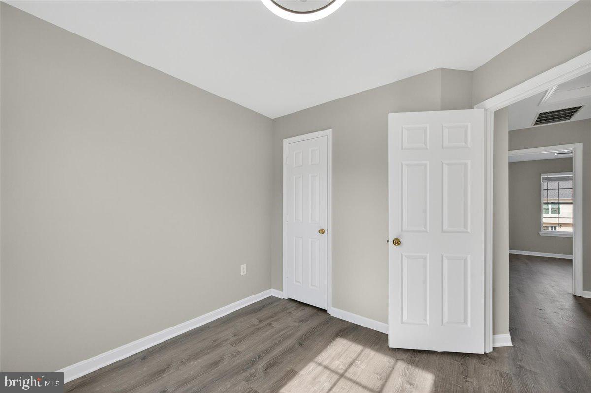 GROVEWOOD - Residential