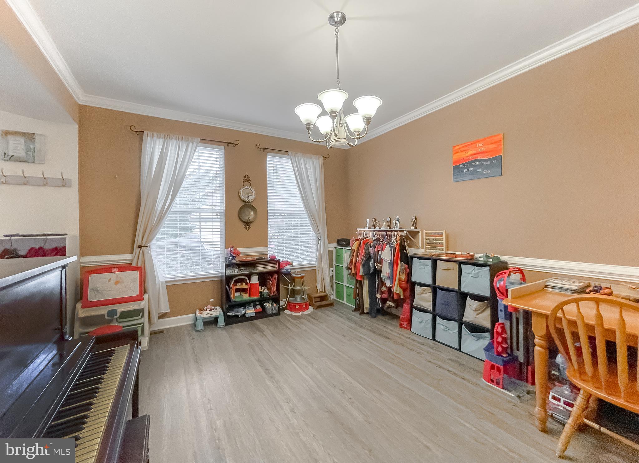 GREENBRIER - Residential