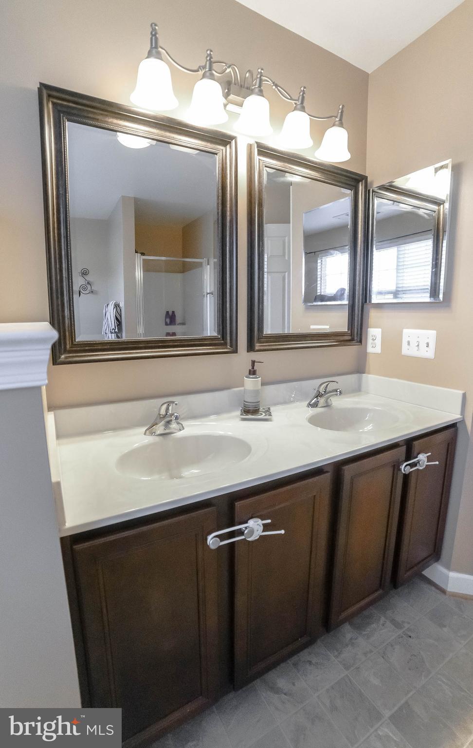 GREENBRIER - Residential