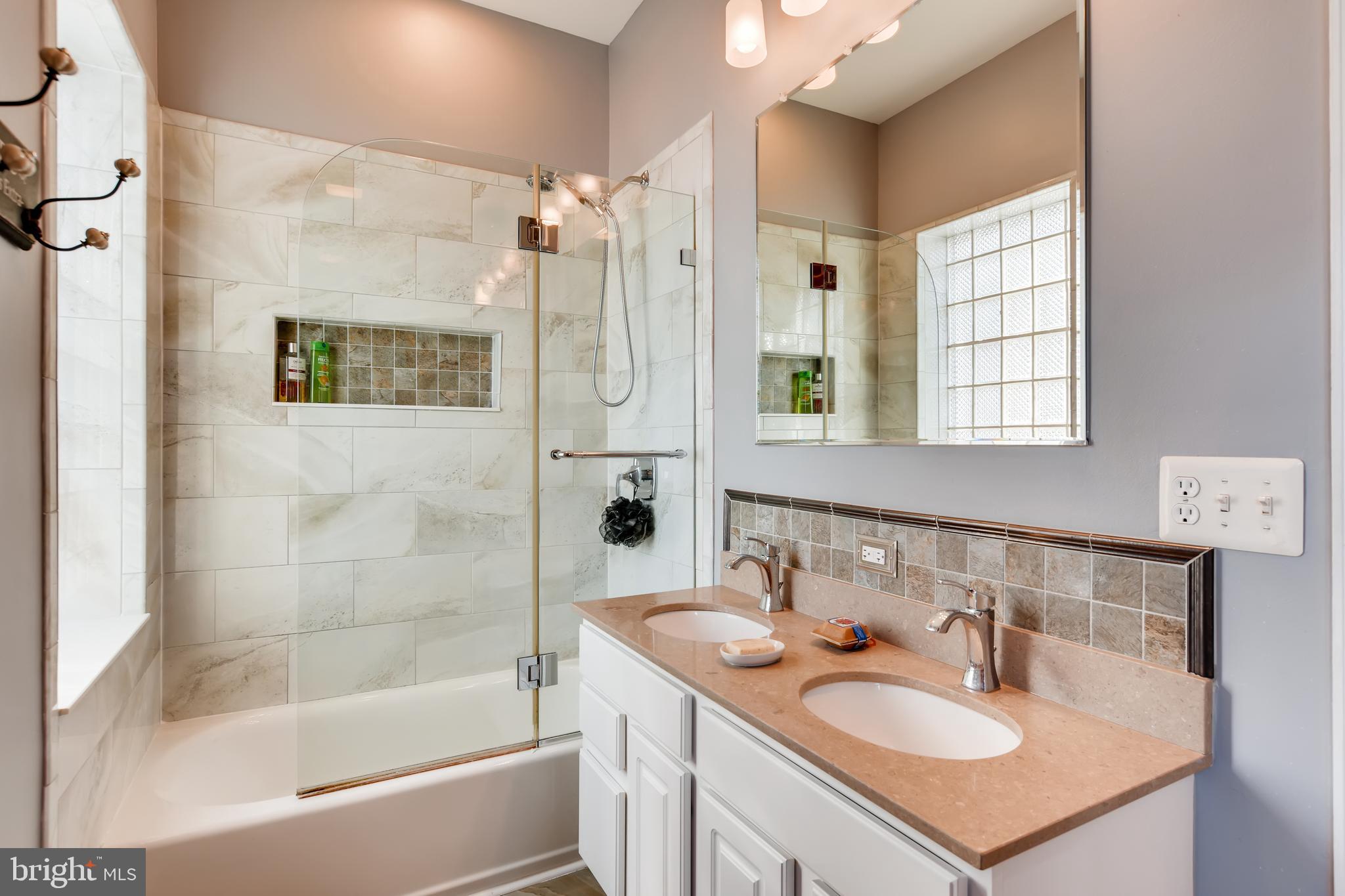 CANTON - Residential Lease