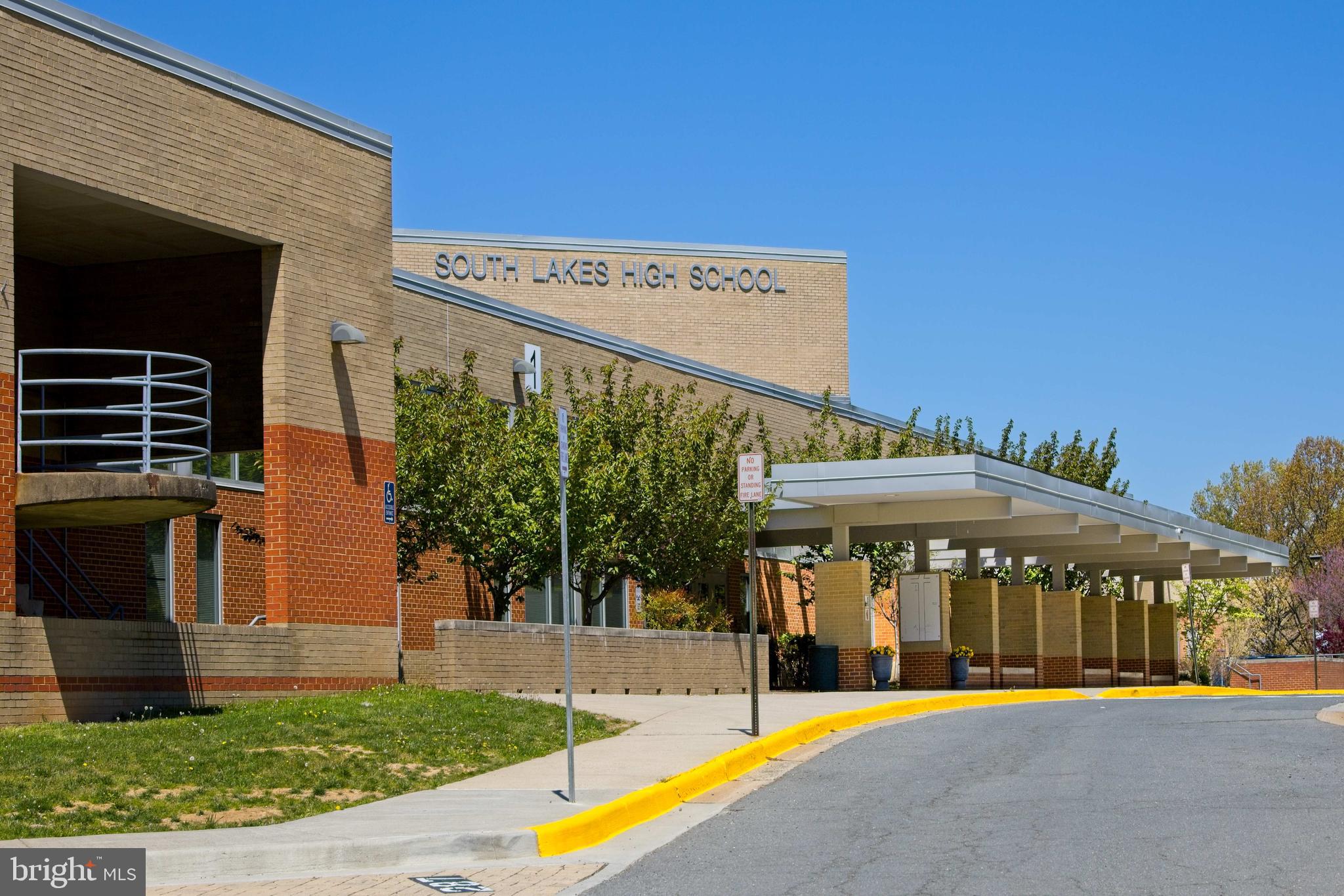 WOODWINDS - Residential