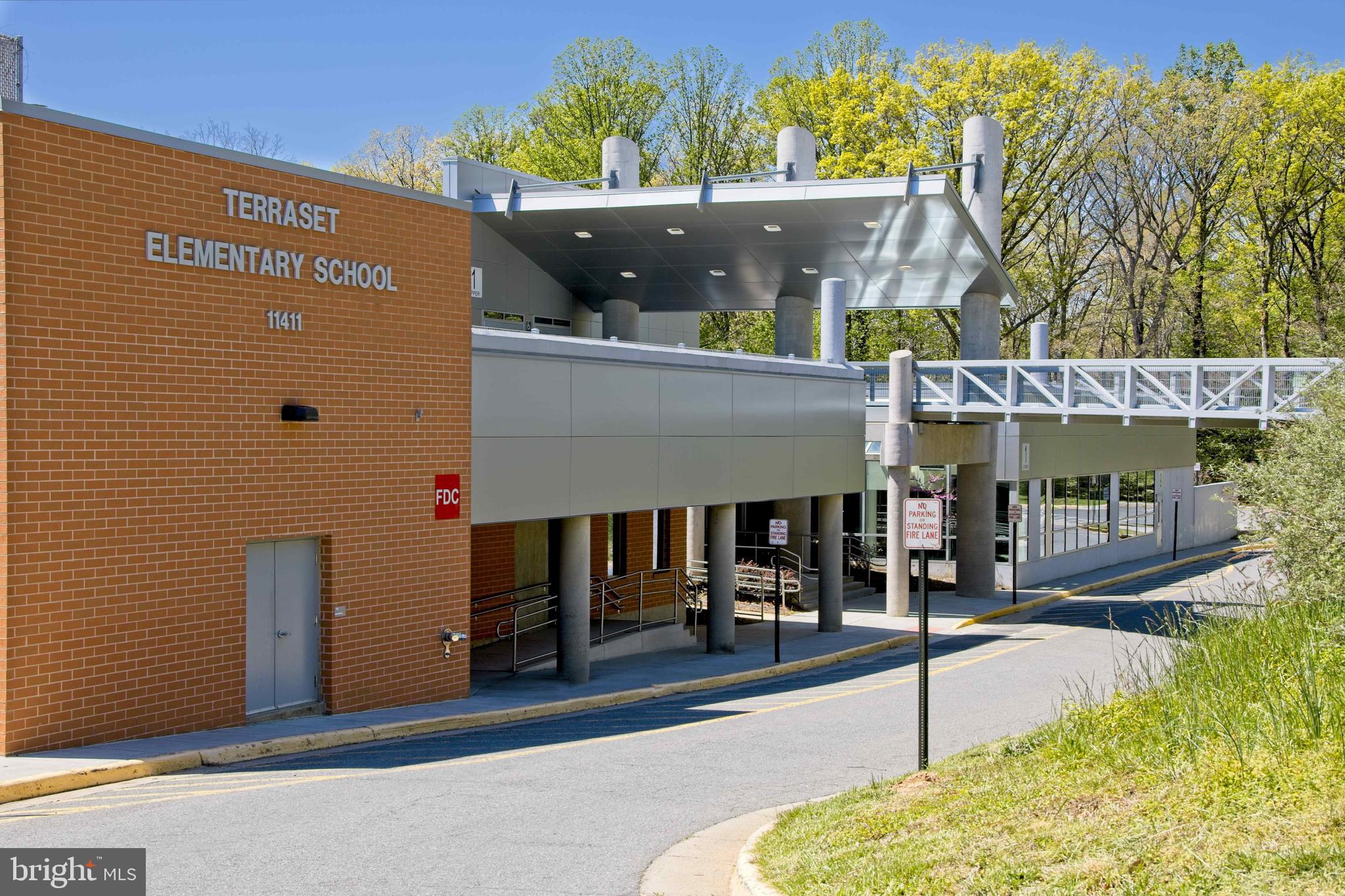 WOODWINDS - Residential