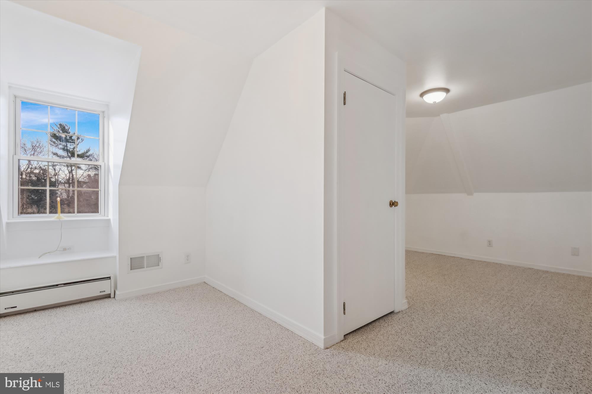 TUSCANY-CANTERBURY - Residential