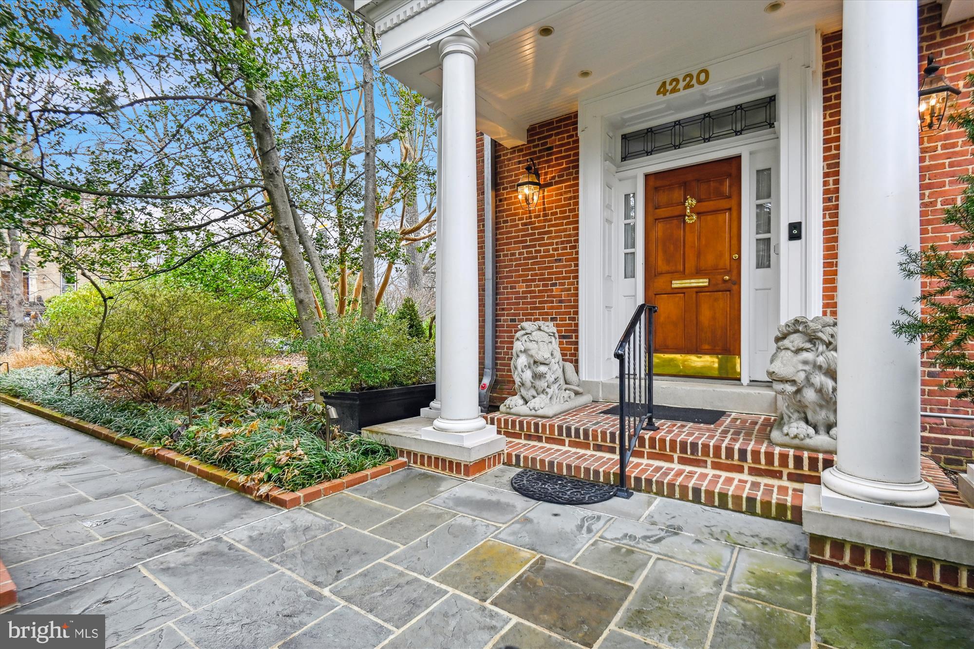 TUSCANY-CANTERBURY - Residential