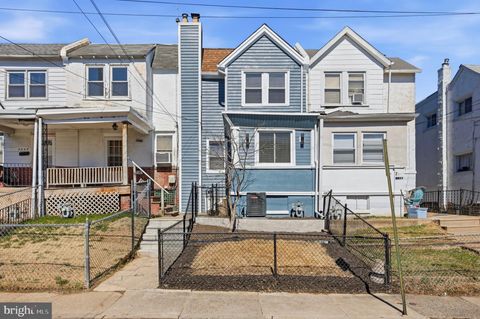 Townhouse For Sale - 7043 Radbourne Road<br/> UPPER DARBY, PA 19082