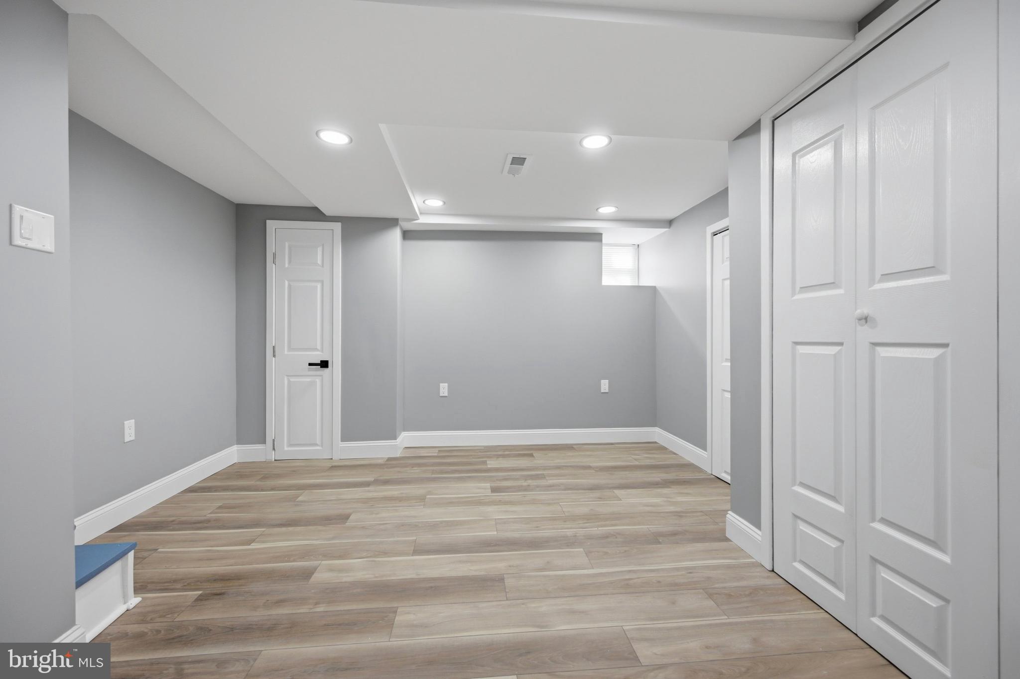 STONEHURST - Residential