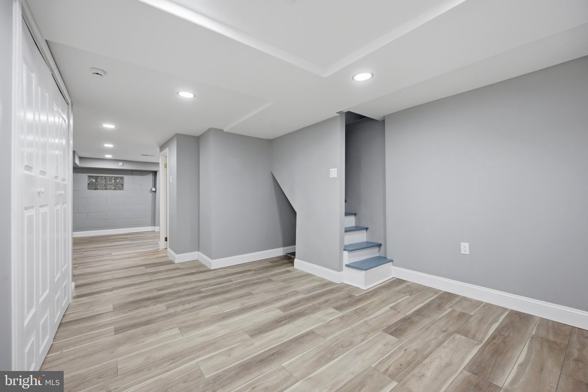 STONEHURST - Residential