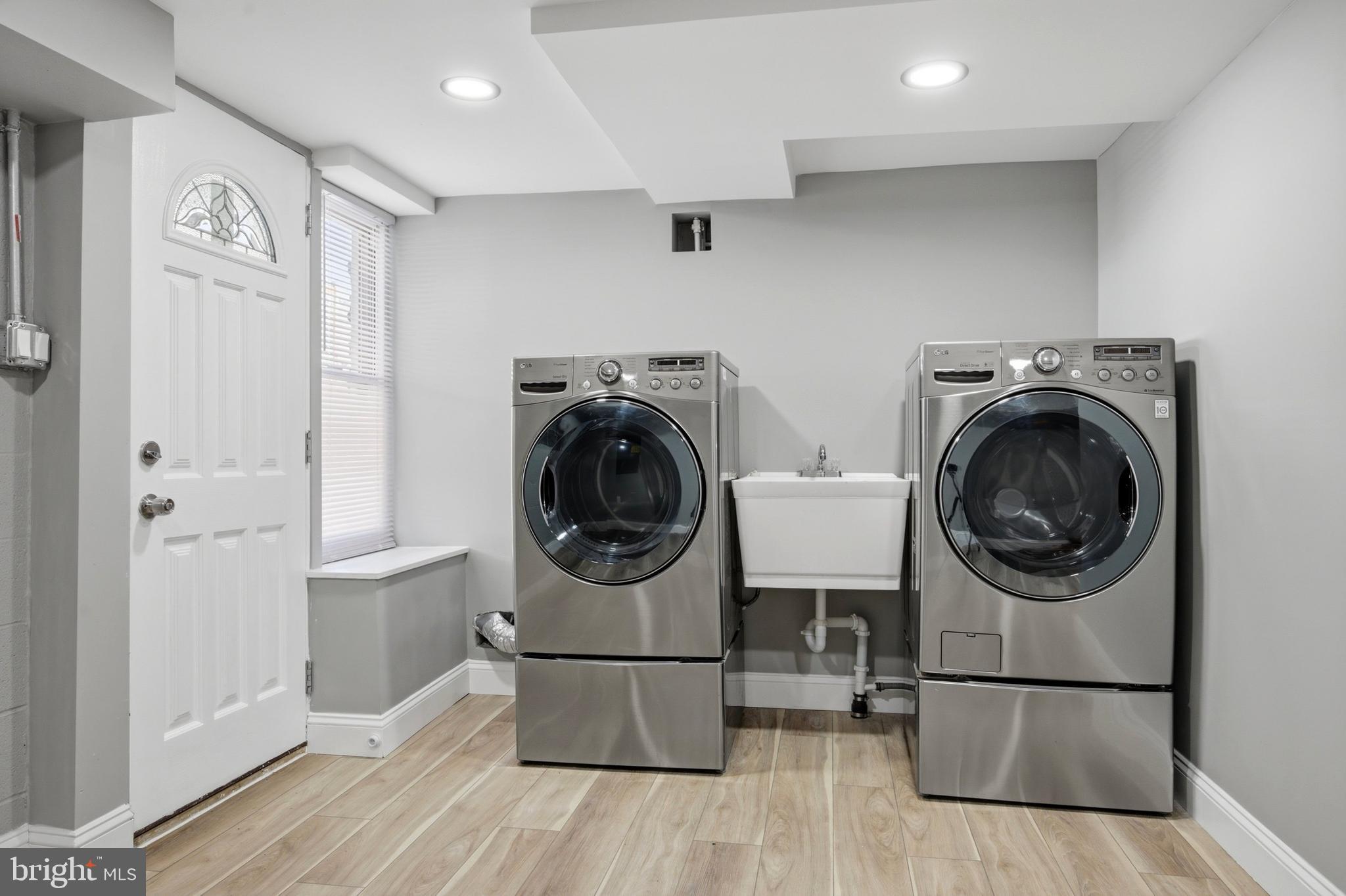 STONEHURST - Residential