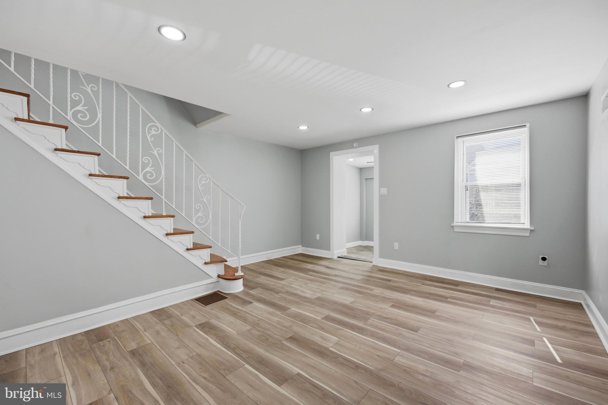 STONEHURST - Residential