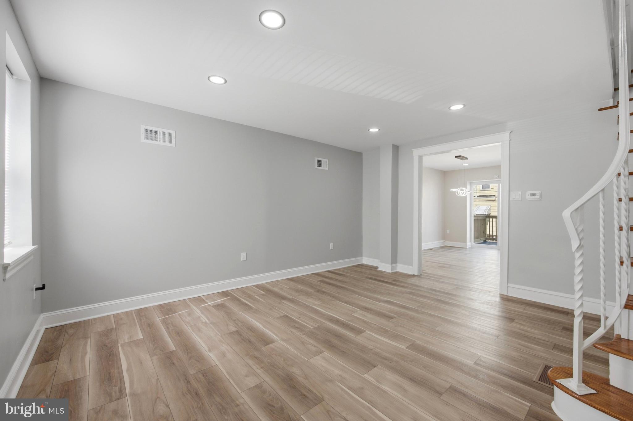 STONEHURST - Residential