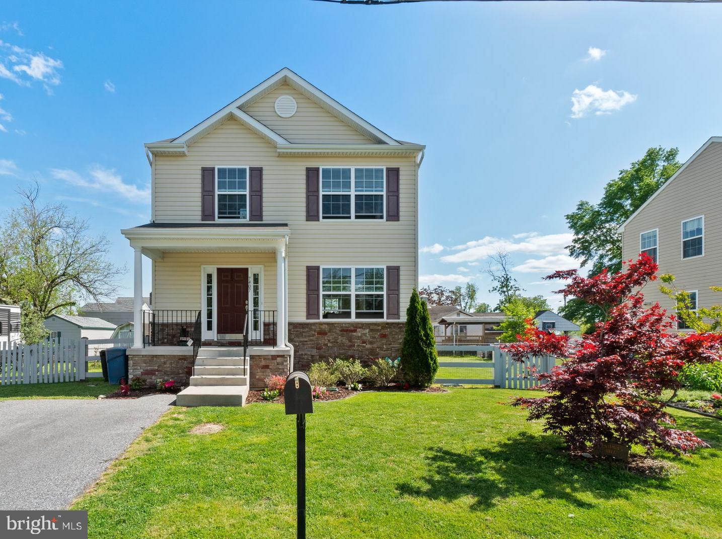 EDGEMERE/SPARROWS POINT - Residential