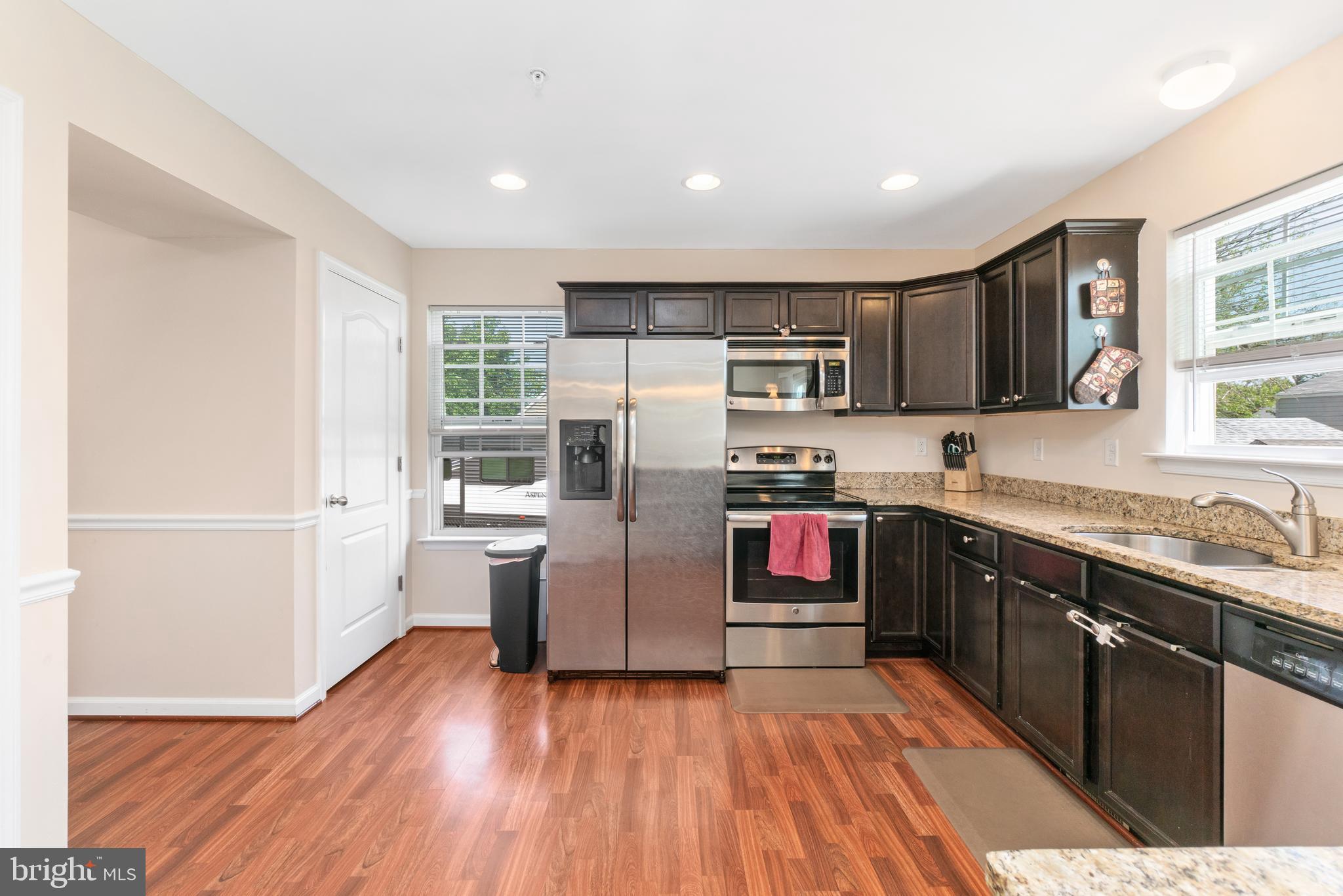 EDGEMERE/SPARROWS POINT - Residential