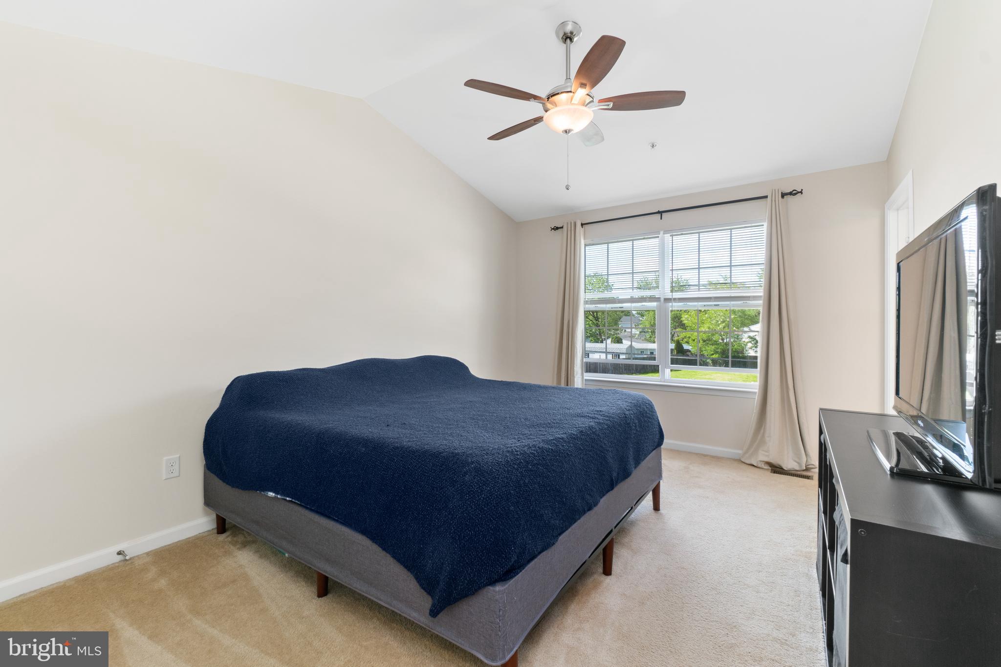 EDGEMERE/SPARROWS POINT - Residential