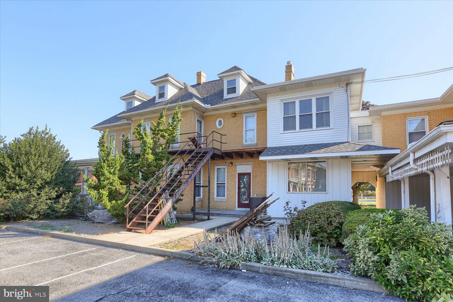 PALMYRA BOROUGH - Residential Lease