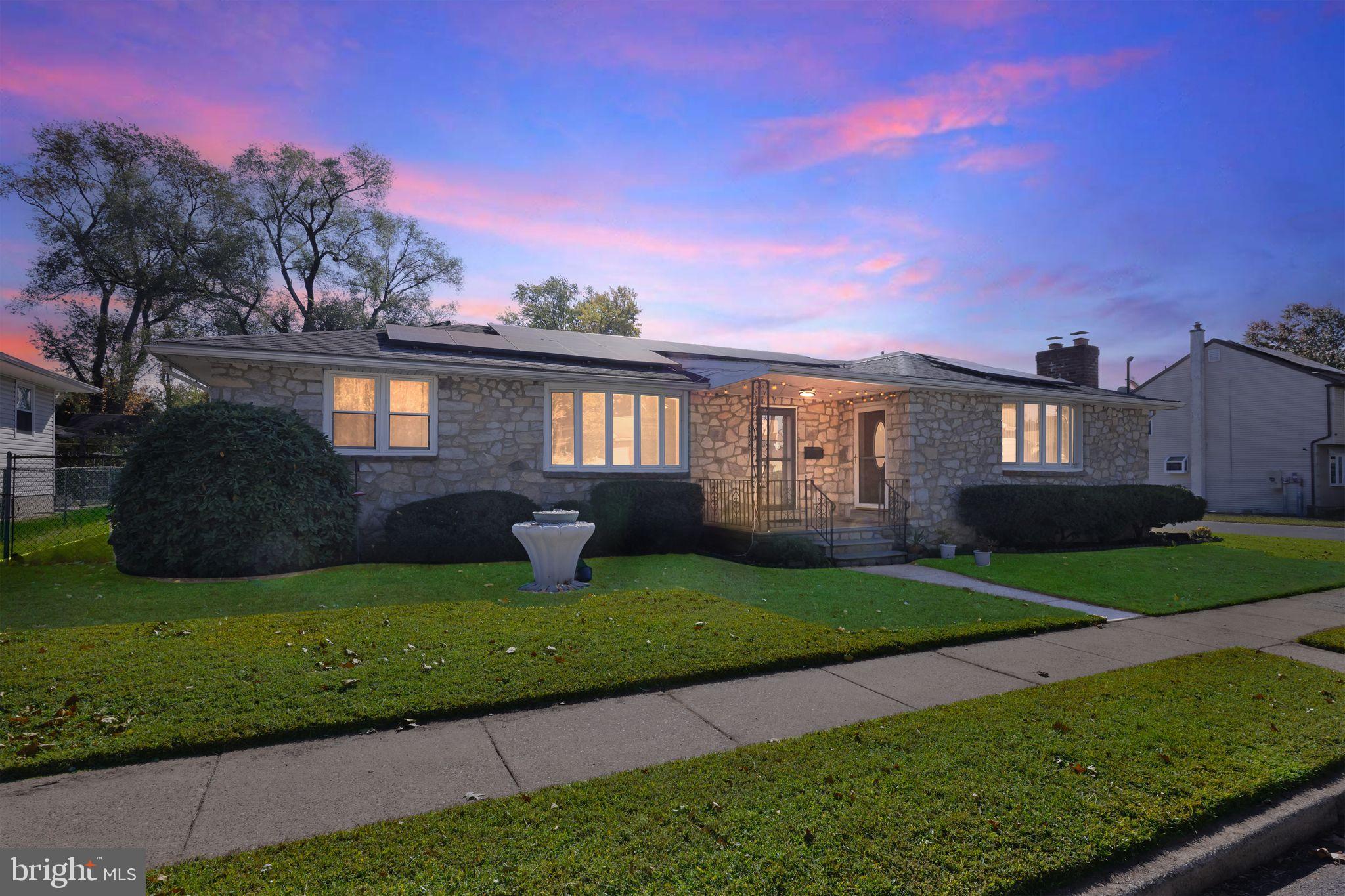 8402 HOLMAN AVENUE 1