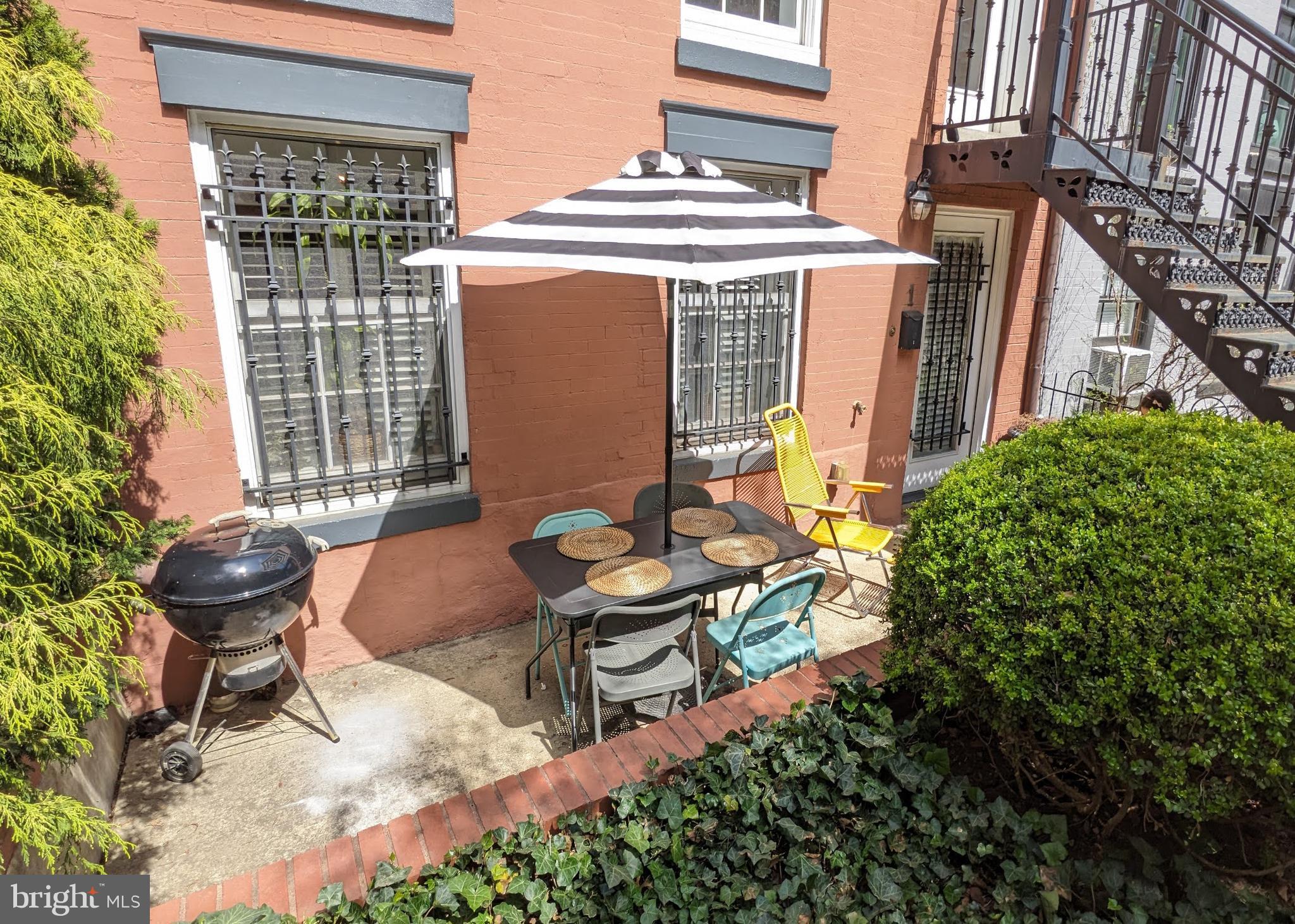 933 M STREET NW 1