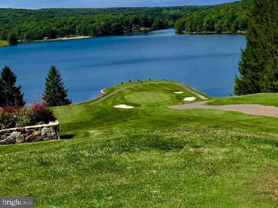 ALPINE LAKE - Residential