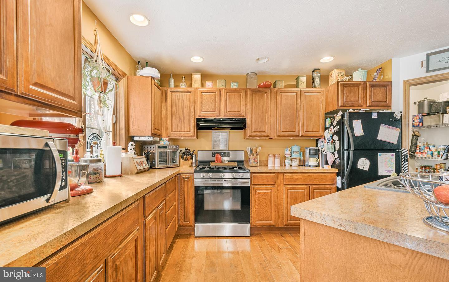 ALPINE LAKE - Residential