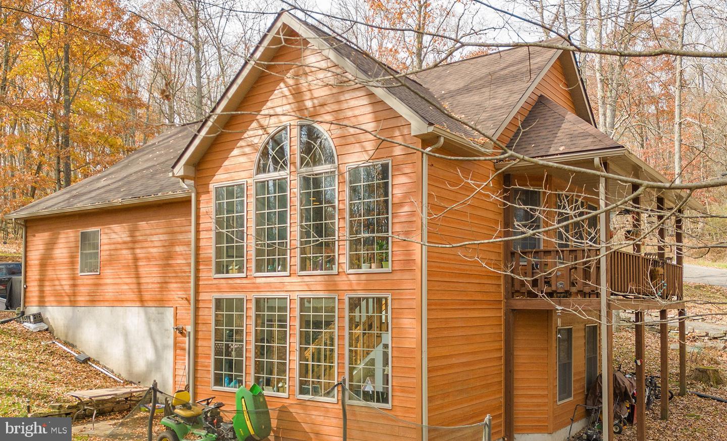 ALPINE LAKE - Residential