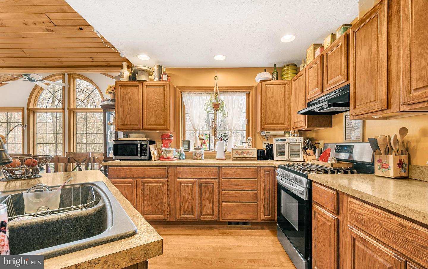 ALPINE LAKE - Residential