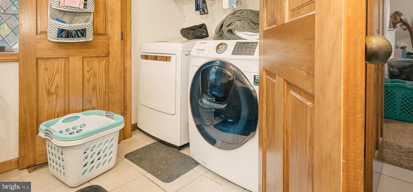 ALPINE LAKE - Residential