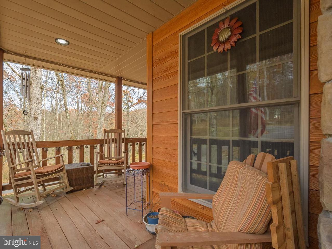 ALPINE LAKE - Residential