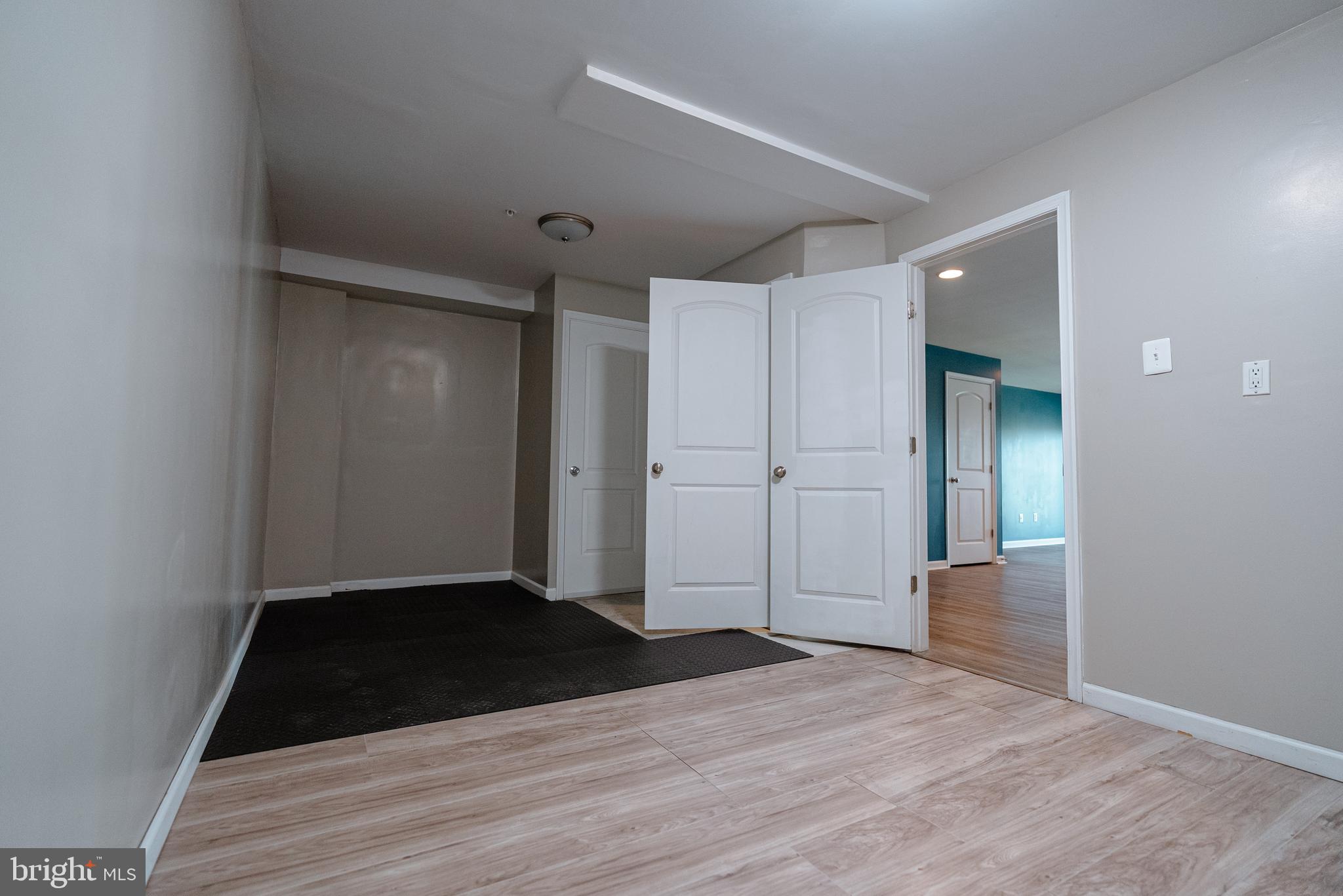 CHADDS FORD LANDING - Residential Lease