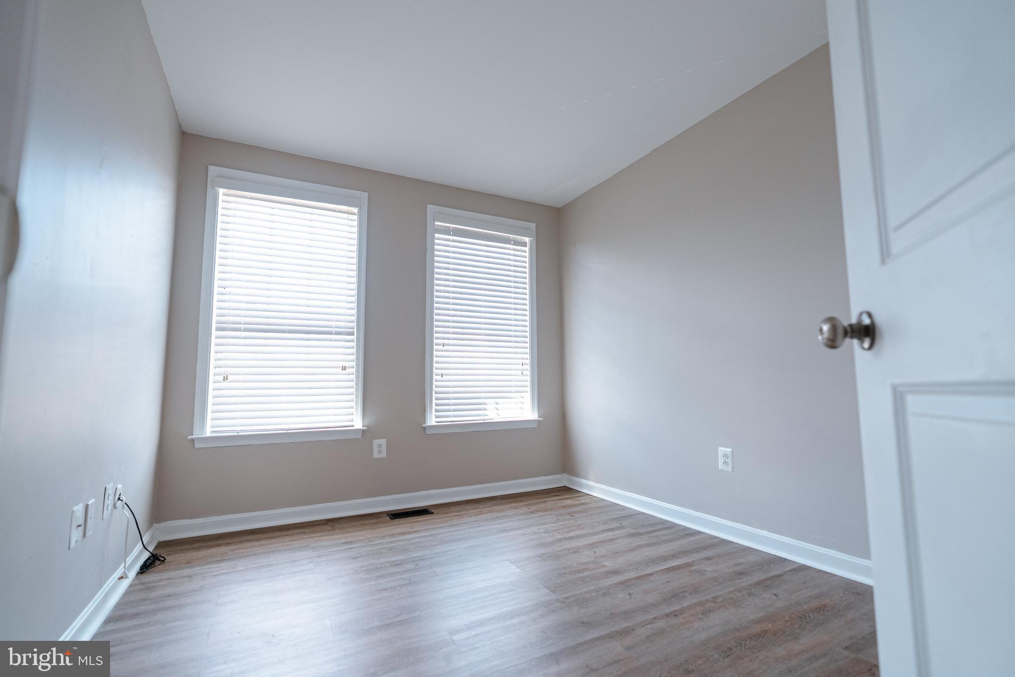 CHADDS FORD LANDING - Residential Lease