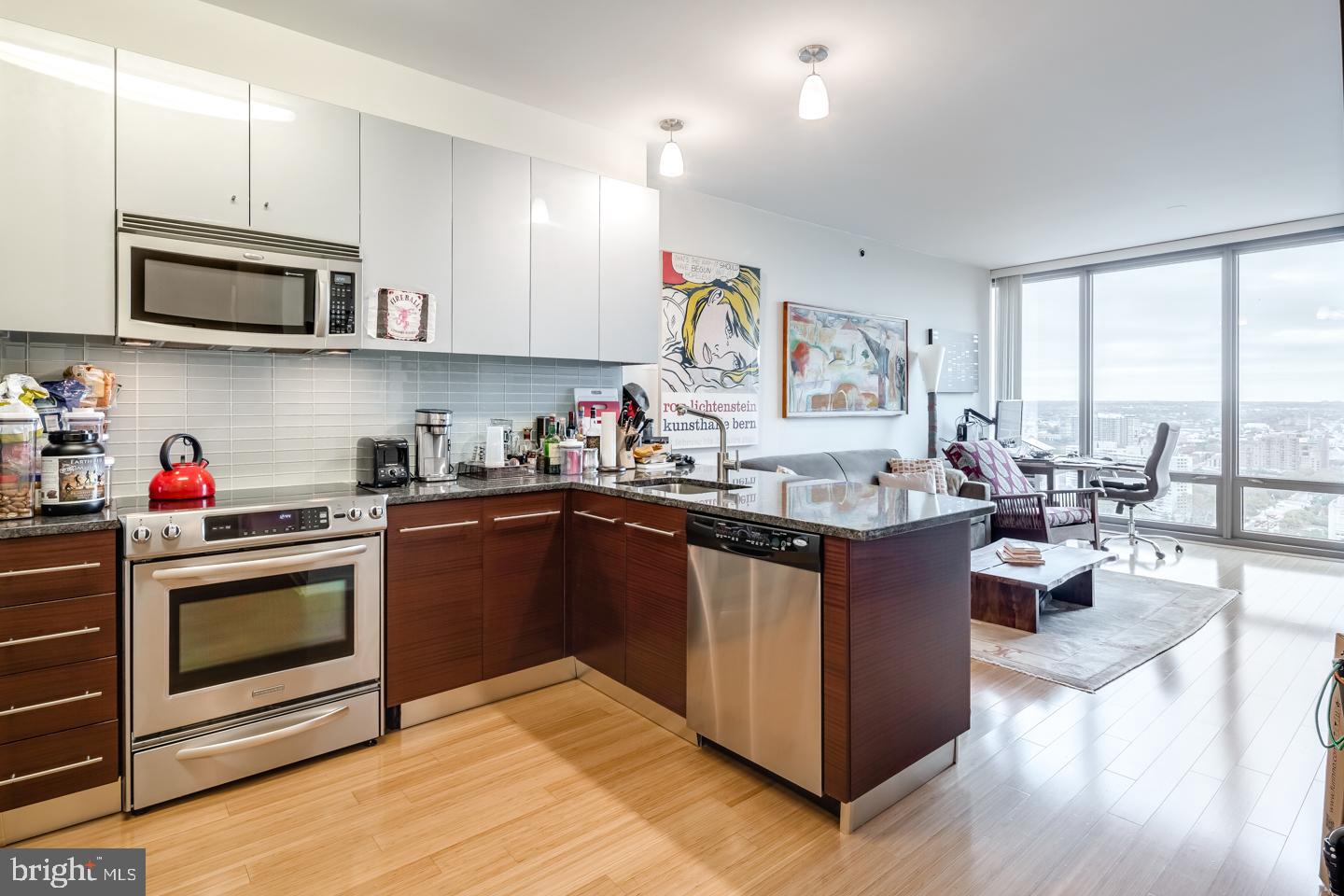 RITTENHOUSE SQUARE - Residential Lease