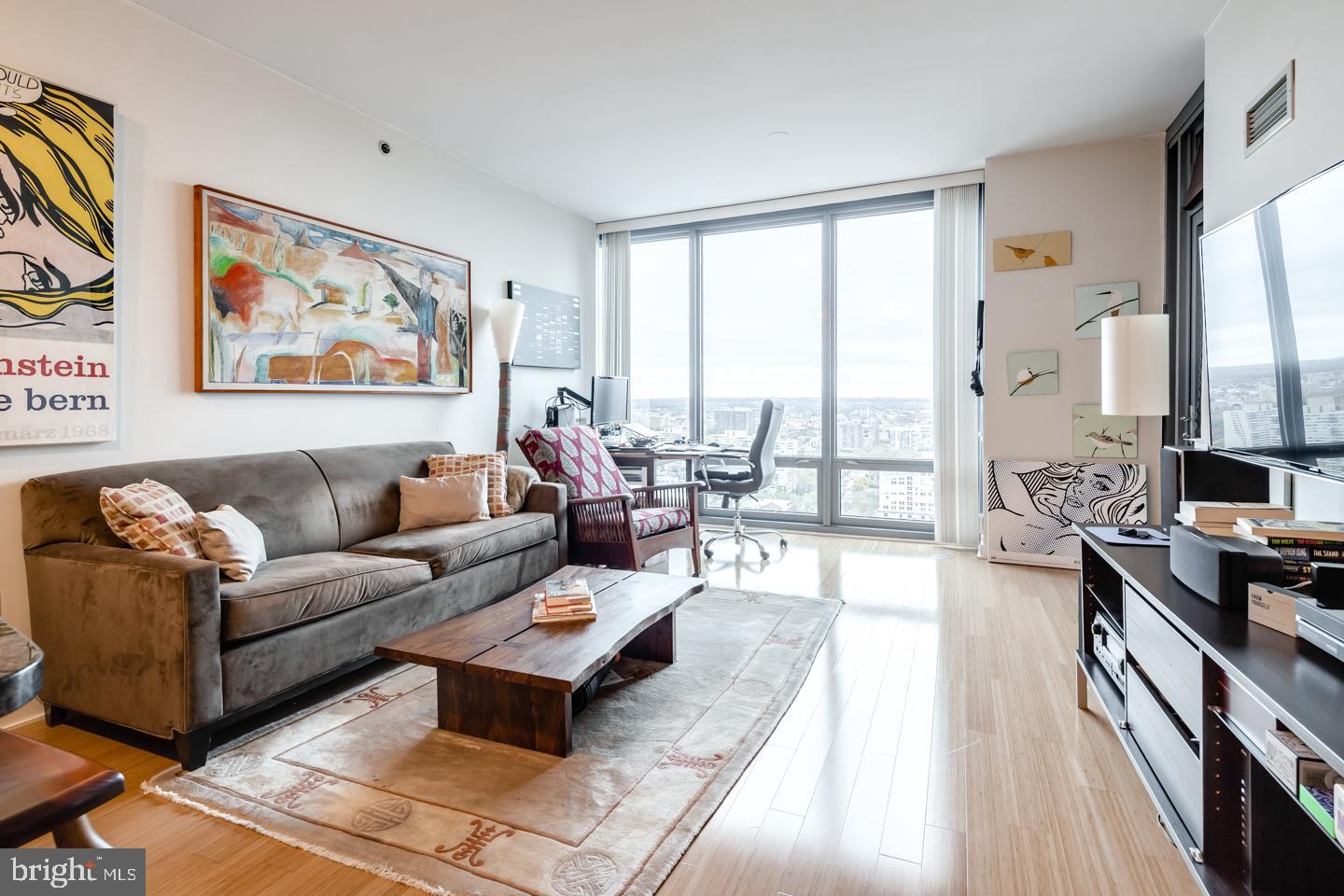 RITTENHOUSE SQUARE - Residential Lease
