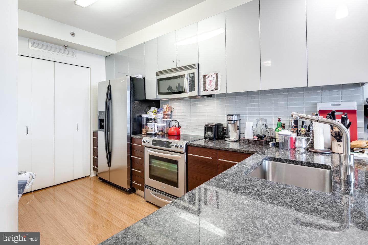 RITTENHOUSE SQUARE - Residential Lease