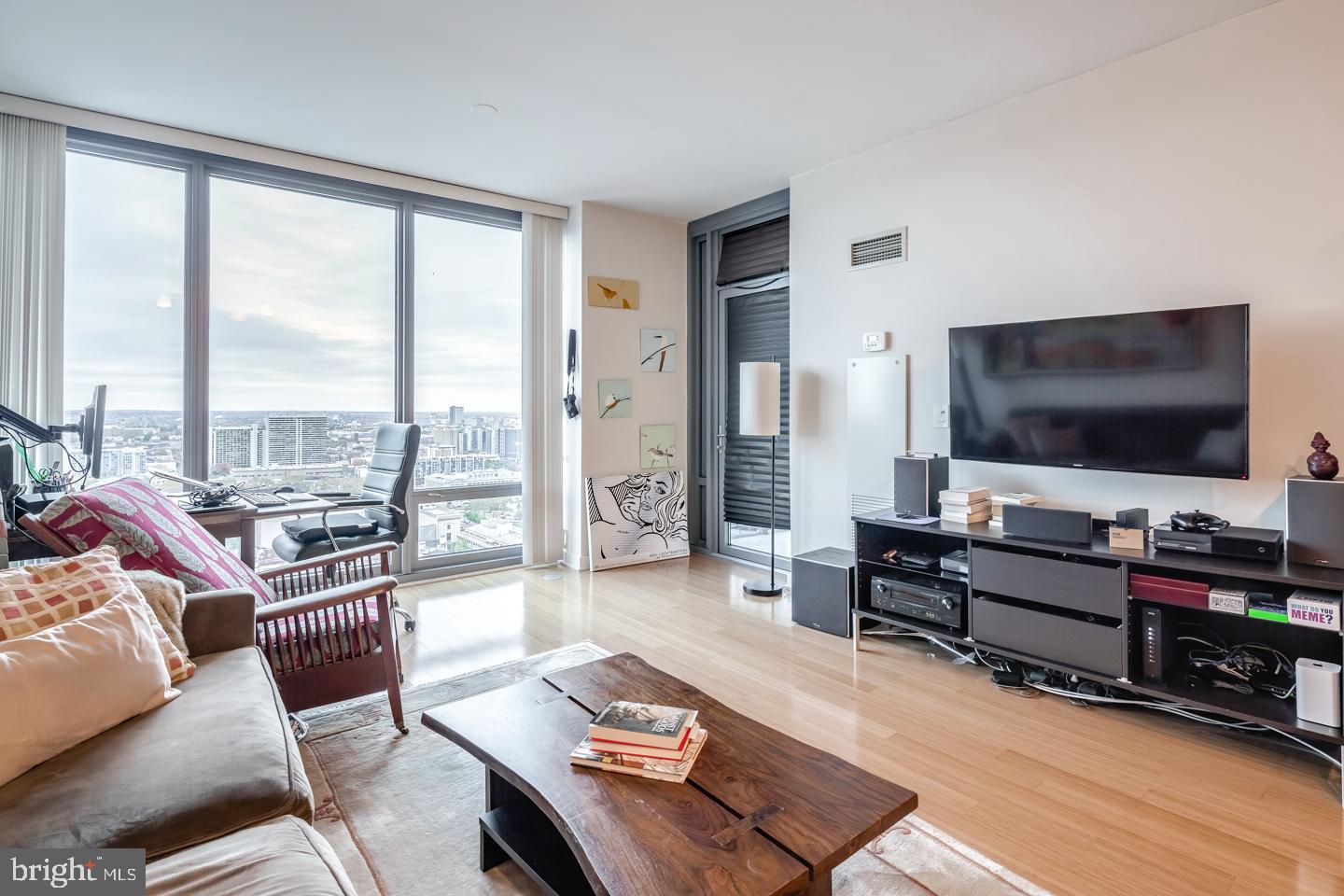 RITTENHOUSE SQUARE - Residential Lease