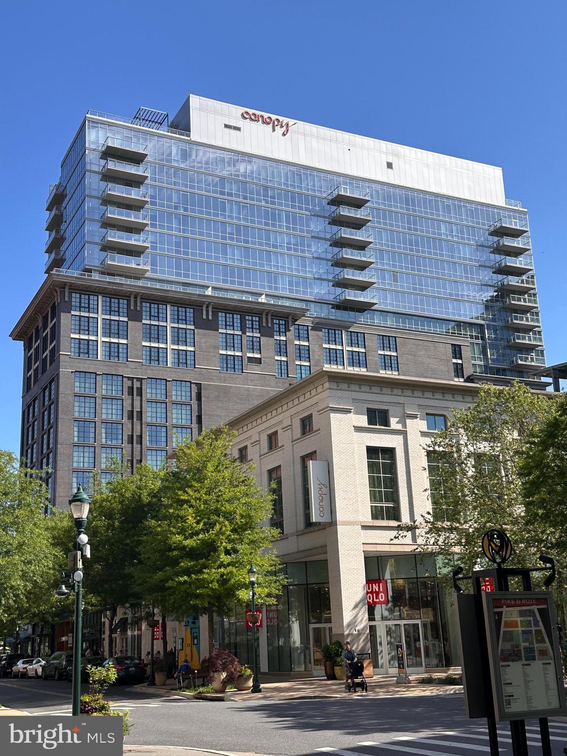 PIKE AND ROSE - Residential