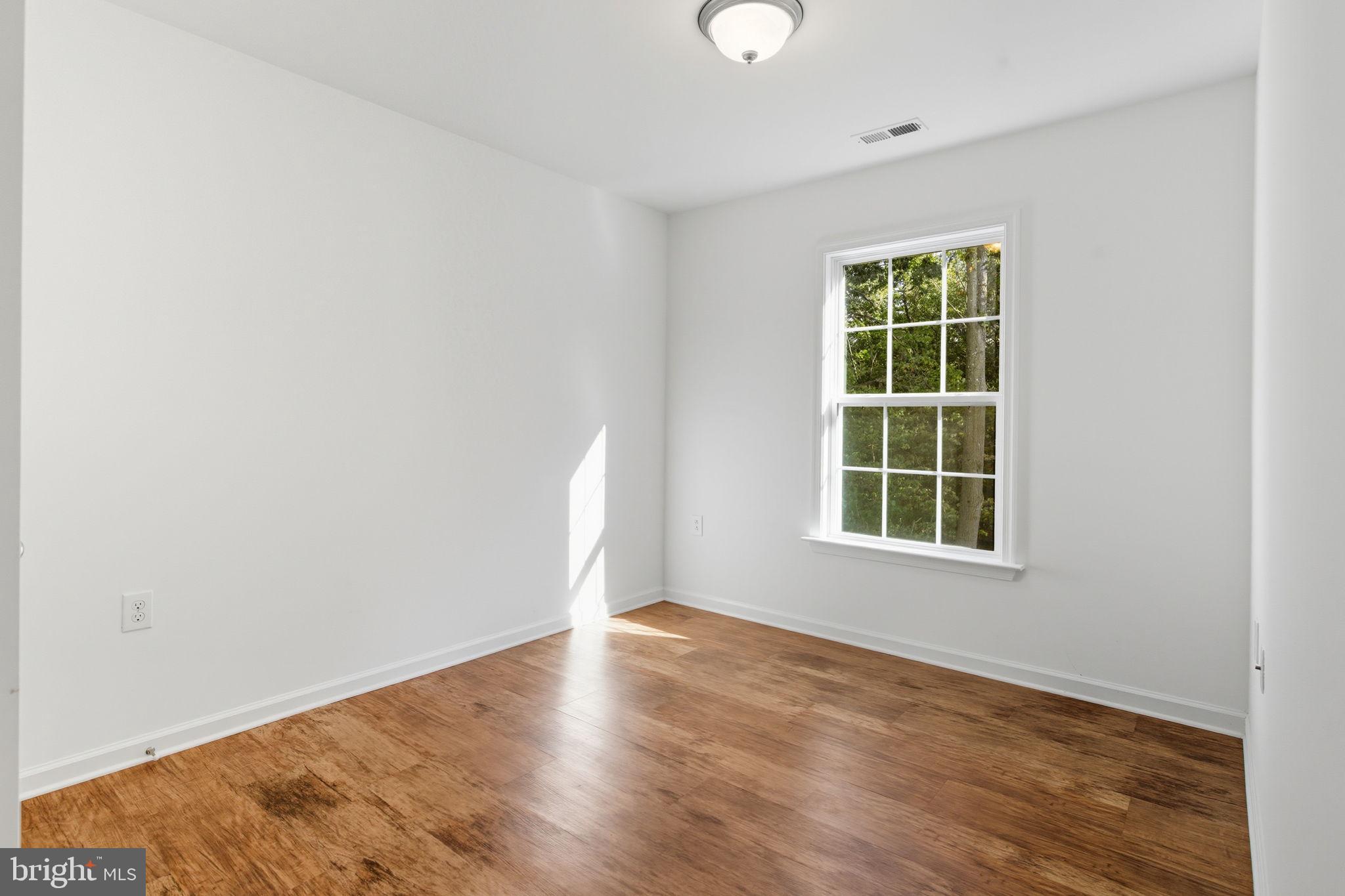 BRIDLE CREEK - Residential