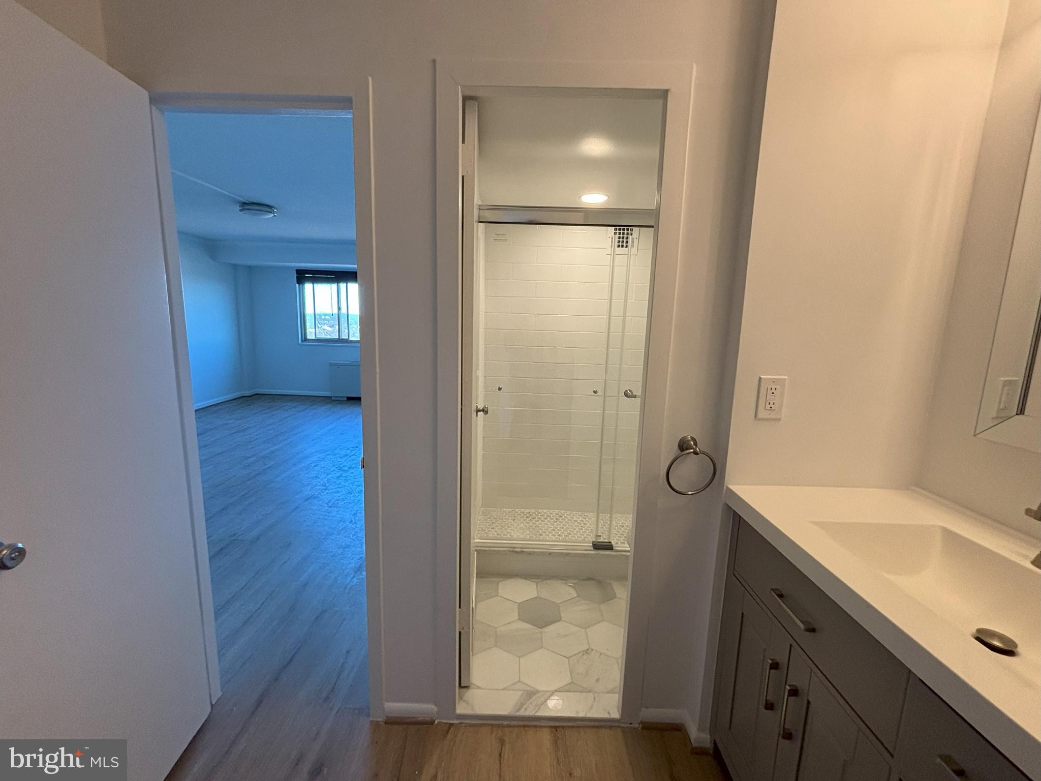 PARK PLACE - Residential Lease