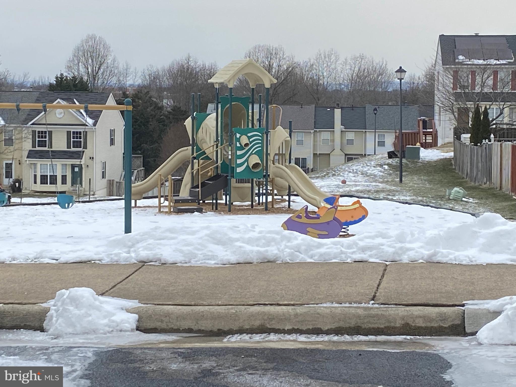 BELMONT STATION - Residential Lease