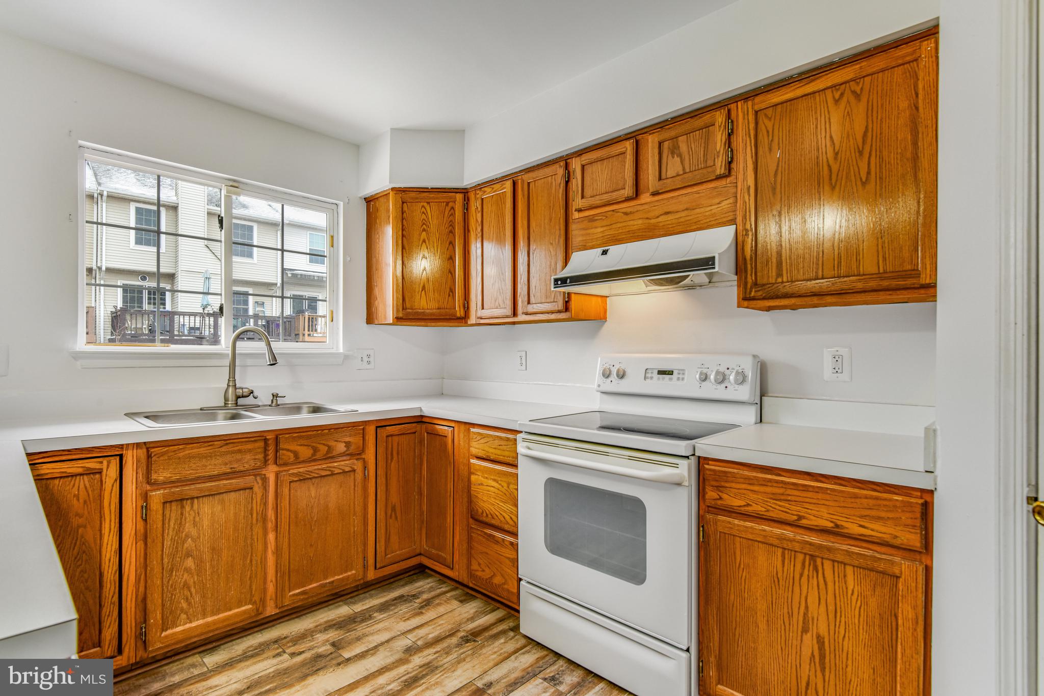 BELMONT STATION - Residential Lease