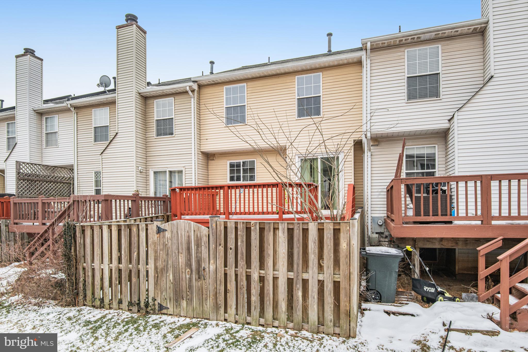 BELMONT STATION - Residential Lease