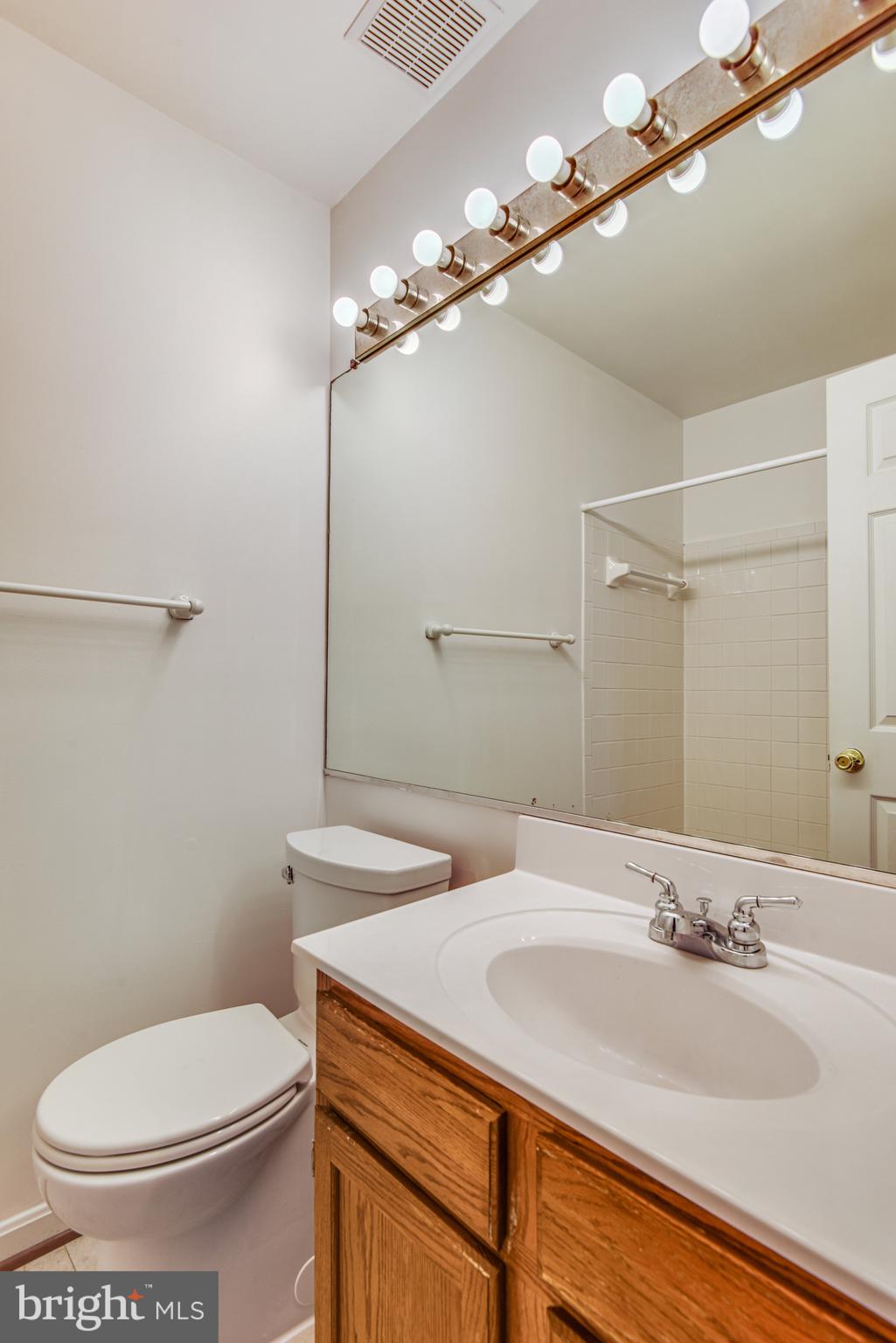 BELMONT STATION - Residential Lease