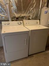 DAMASCUS VALLEY - Residential Lease