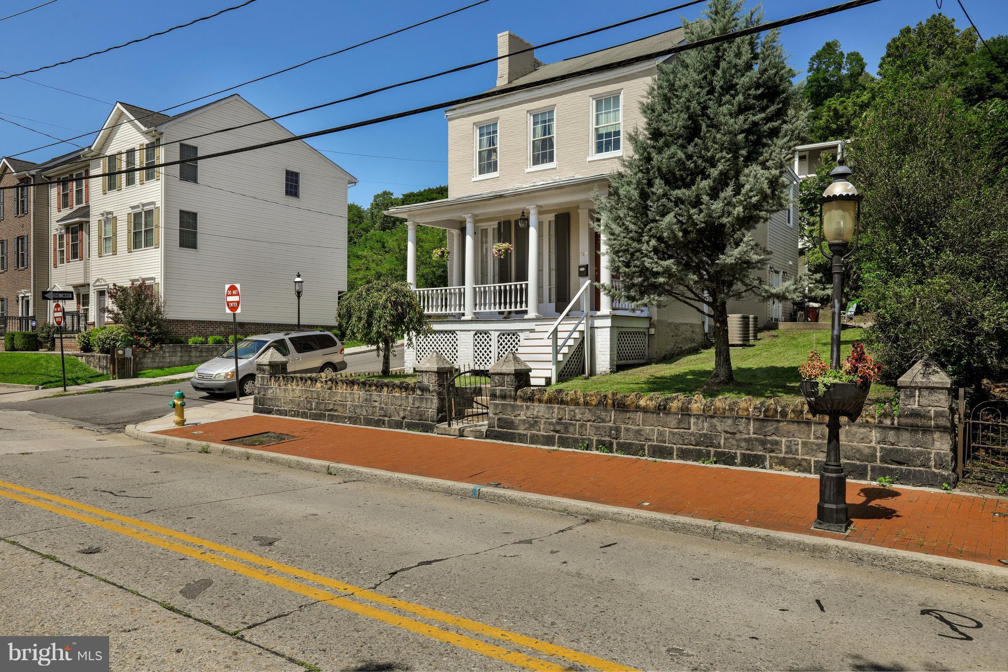 DECATUR HEIGHTS - Residential